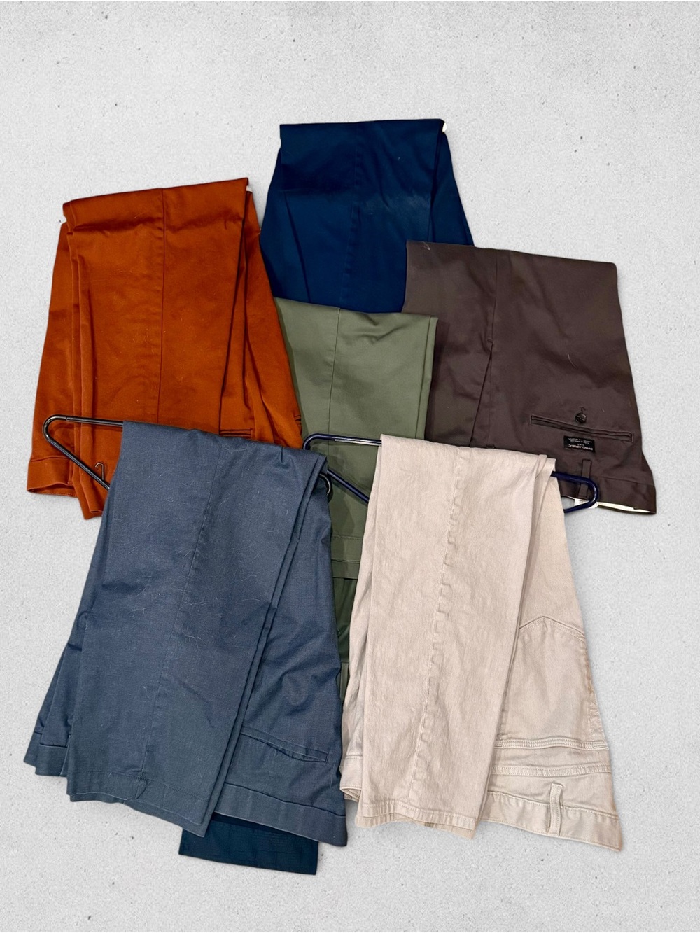 Banana Republic Men’s Chinos Slim Fit in blue, green, beige and gray
